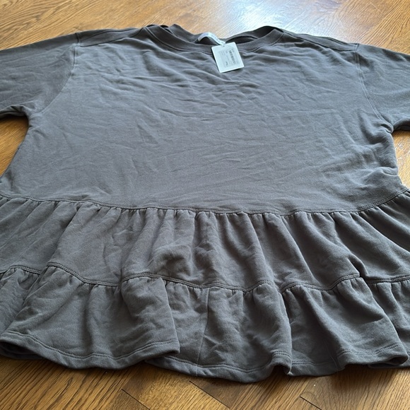 NWT Lassiter Ruffled Sweatshirt Dress in Charcoal - Picture 7 of 15